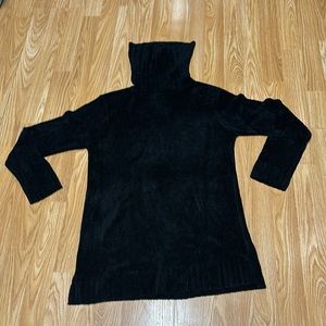 Carroll Reed Size Small Long sleeve black velour long sleeve turtleneck sweater